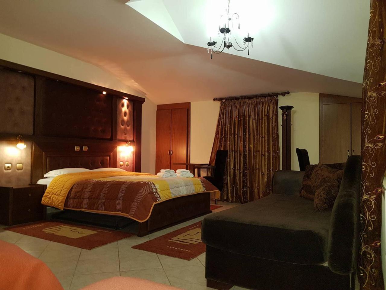 Hotel Παραδοσιακο Като-Лутраки Экстерьер фото